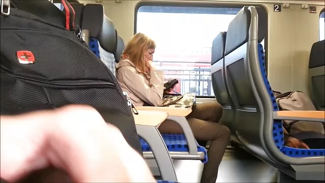 Espionner une fille russe dans une cabine de plage sodomie film porno