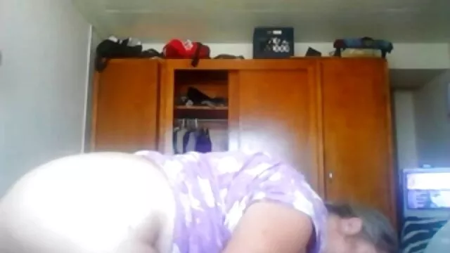 Attaché anal violent porn une jeune fille et toucher sa chatte