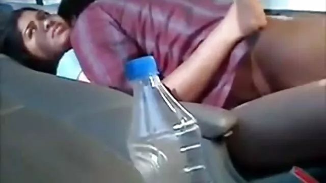 Le filme porno online anal mec mord les fesses des chiennes au cul