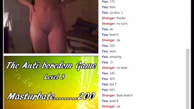 Blonde aux gros seins séduit un homme gonflé dans la sodomie film gratuit piscine