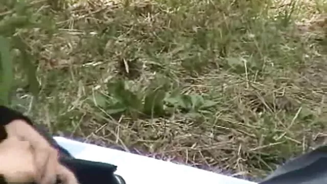 Sweet blondie a décollé sur une piste de nigga film x premiere sodomie