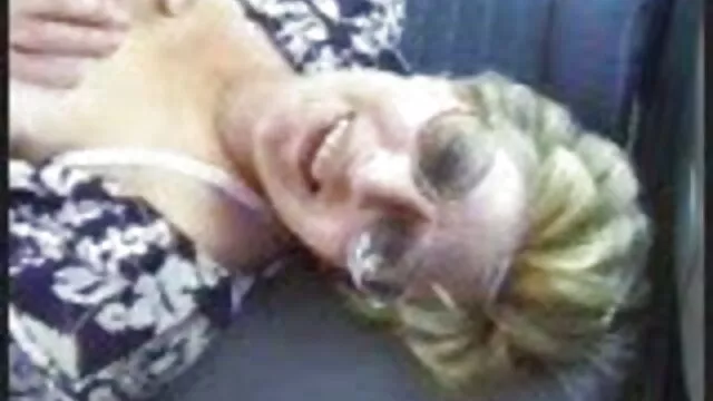 Mec baise un jeune bébé en meilleur film anal anal