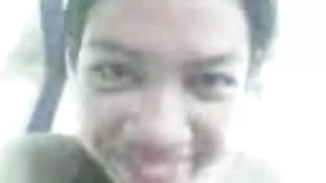 Belle blonde butin en short rouge porn anal film