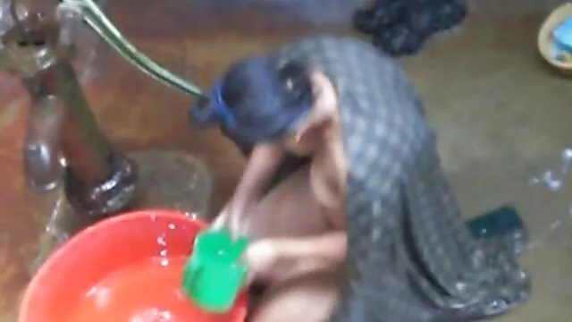 Petit-fils a fait film porno anal français grand-mère sucer sa bite