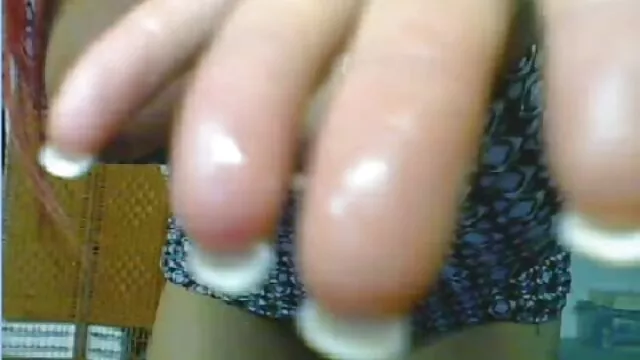 Fille asiatique anal violent porn suce une bite à son client régulier