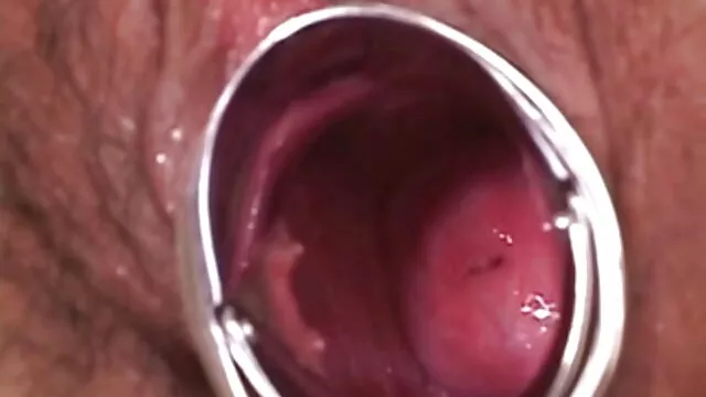 Après une si film xxl anal belle et longue pipe, l'homme perd la tête et plonge sa chatte dans son gros cul